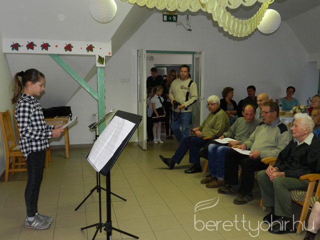 Az időseket köszöntötték 15